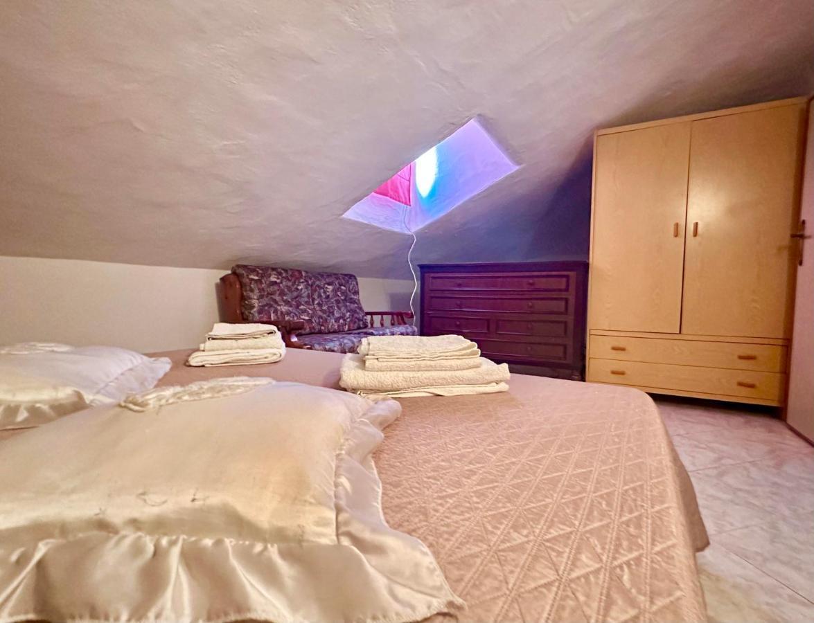 Ferienwohnung The Quiet Mansard Olbia Exterior foto
